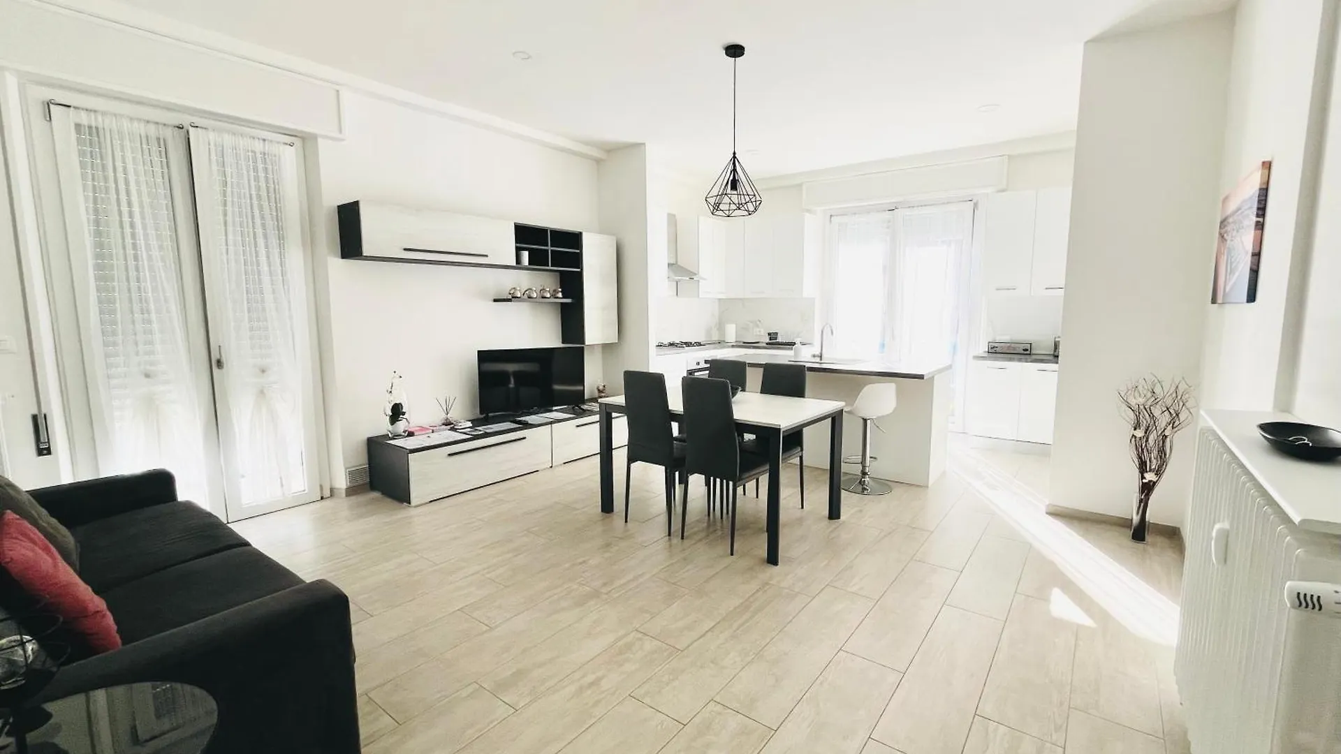 Marina Centro Harbor Apartment Rimini Italy